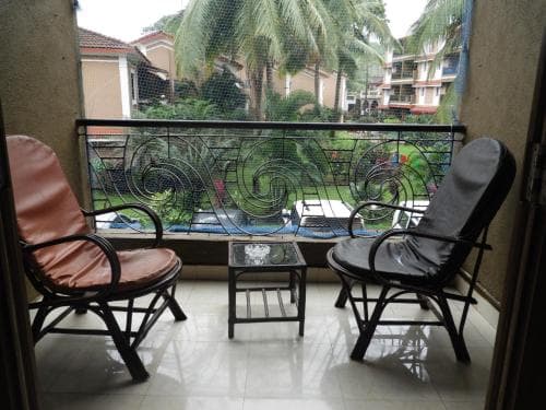 POOL / GARDEN FACING APARTMENT