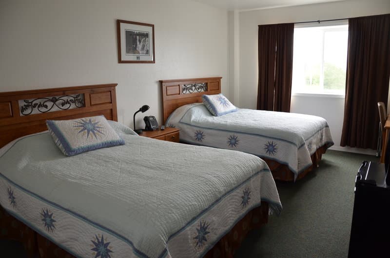 Sitkas EagleBay Inn