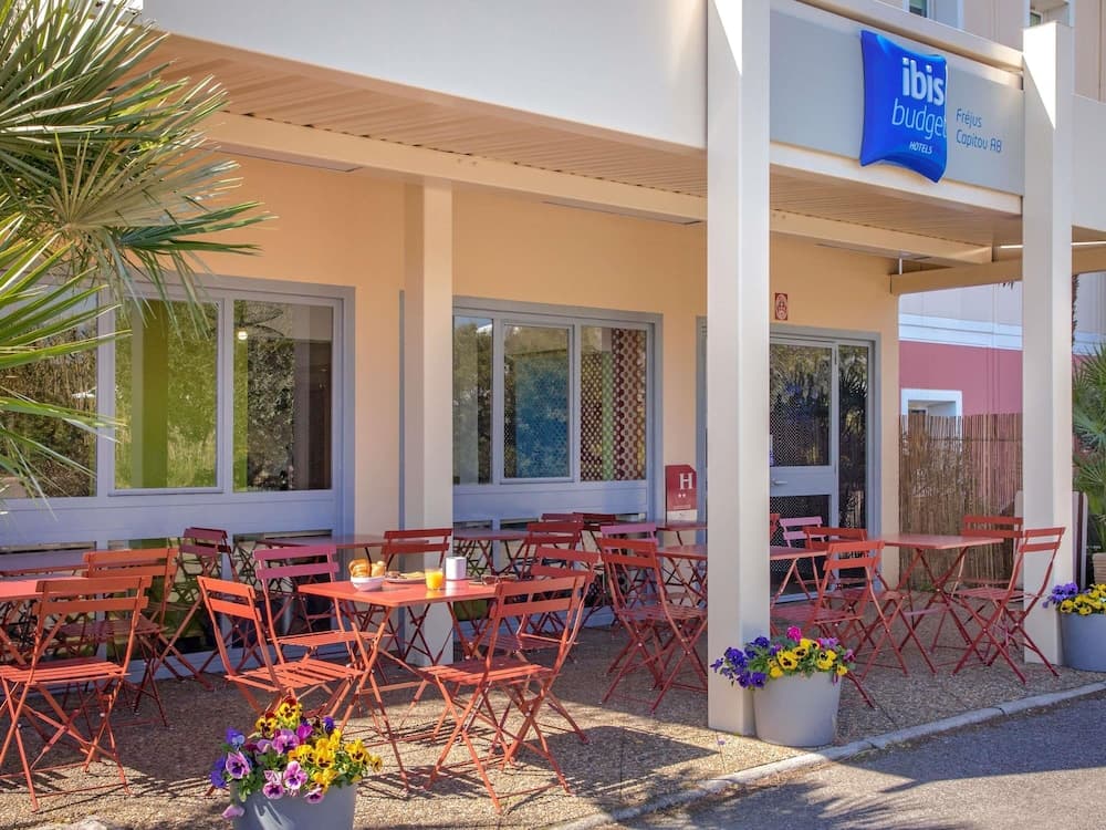 ibis budget Fréjus Saint Raphaël Capitou A8
