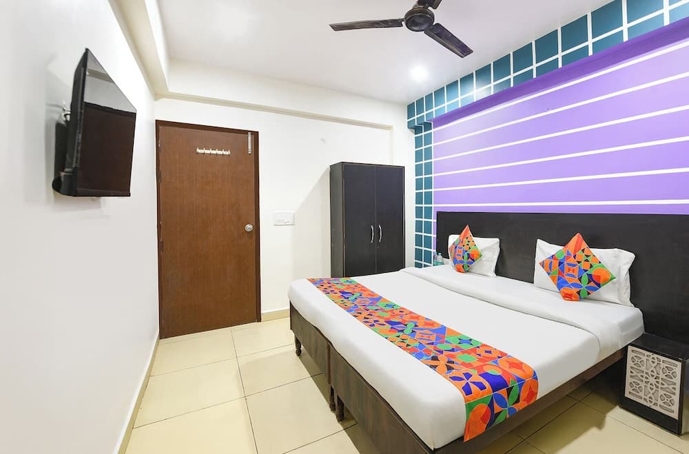 Fabhotel Coco Tree