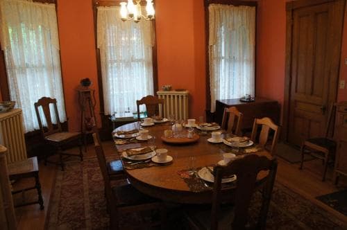 Maplecroft Bed & Breakfast