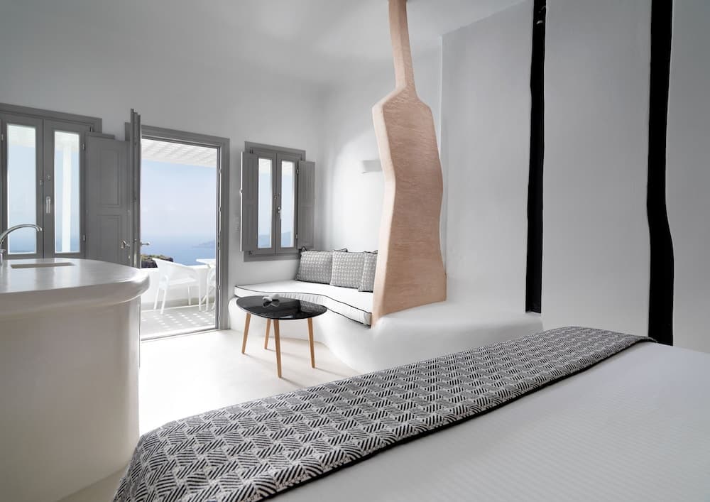 Tholos Resort