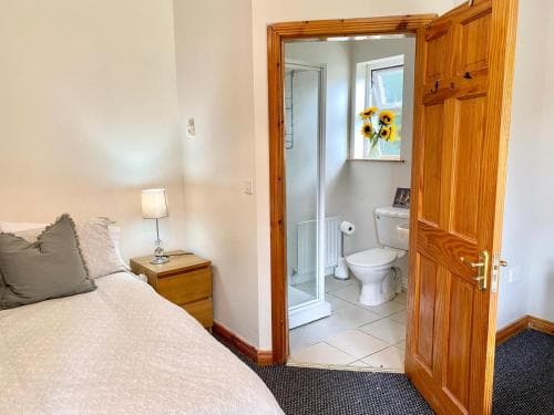 Glendona House