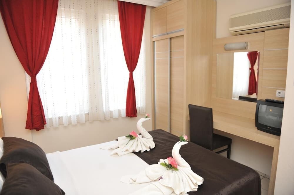 Azalea Apart Hotel
