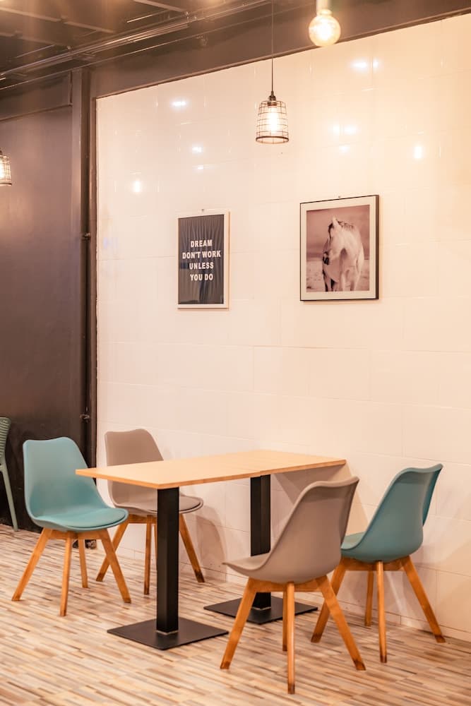 H2B Hostel