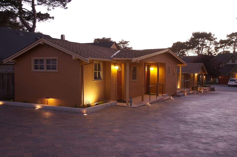 Sunset Inn