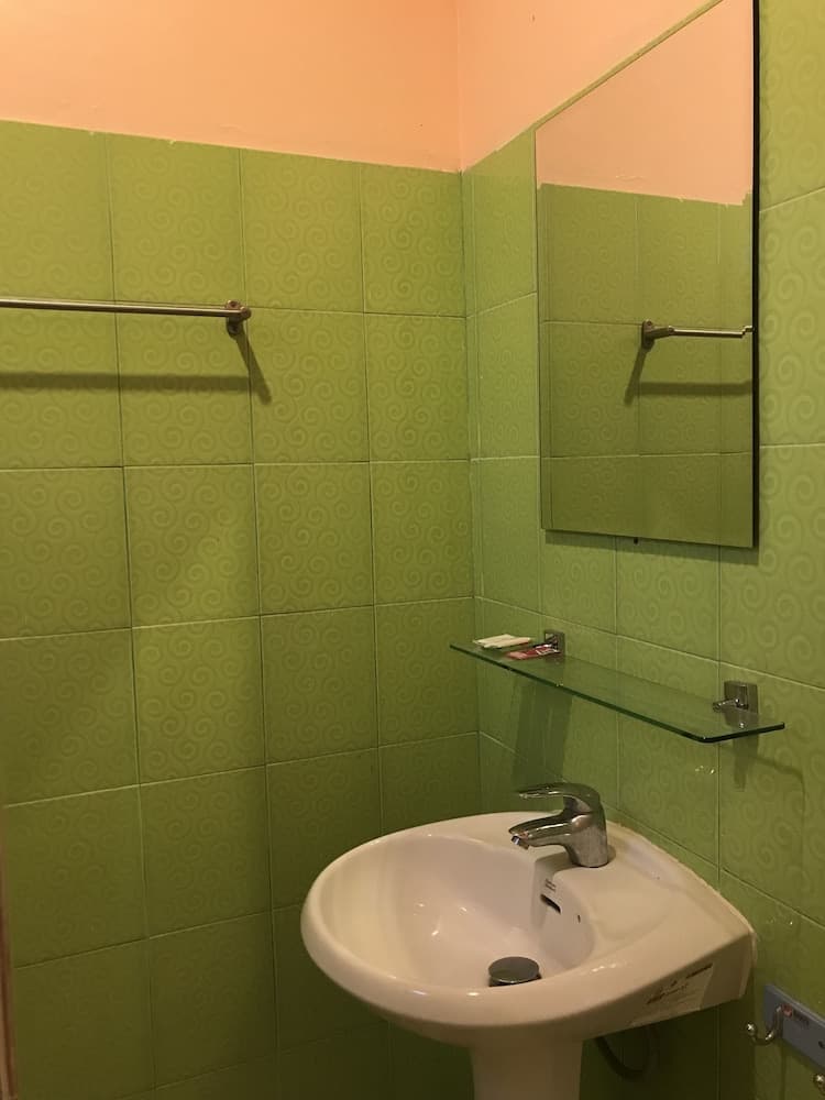 Green Leaf Resort