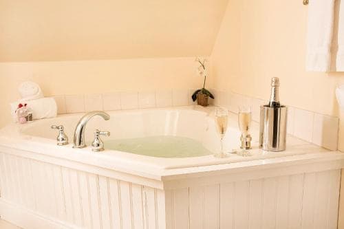 Glynn House Inn