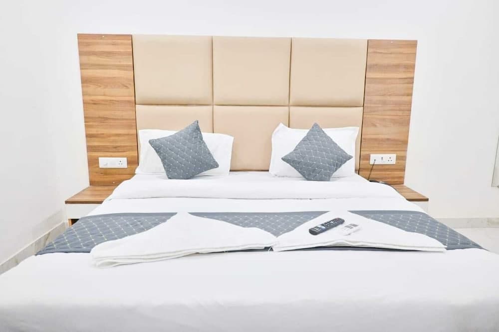 Hotel Yashobhoomi Inn