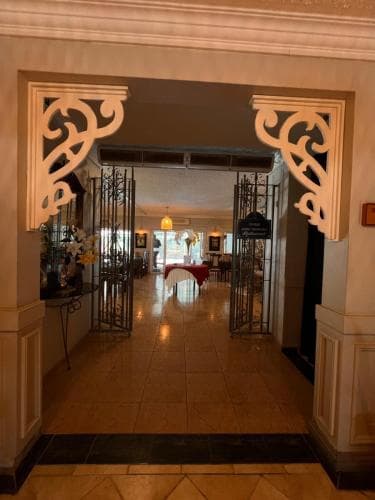 St Georges Hotel