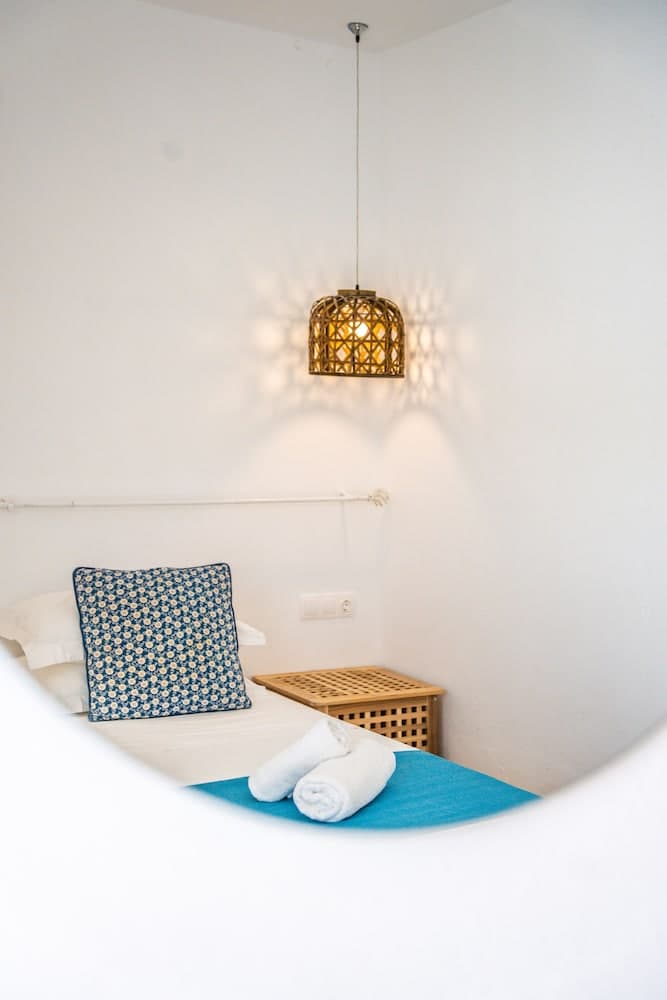 Mistral Hotel