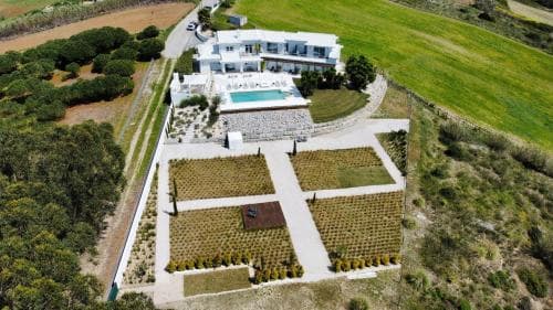 Emcasa Guesthouse