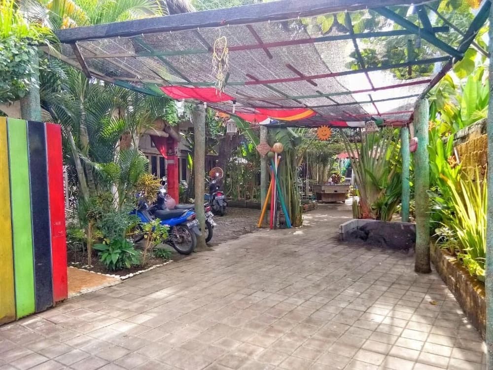 Rumah Warna