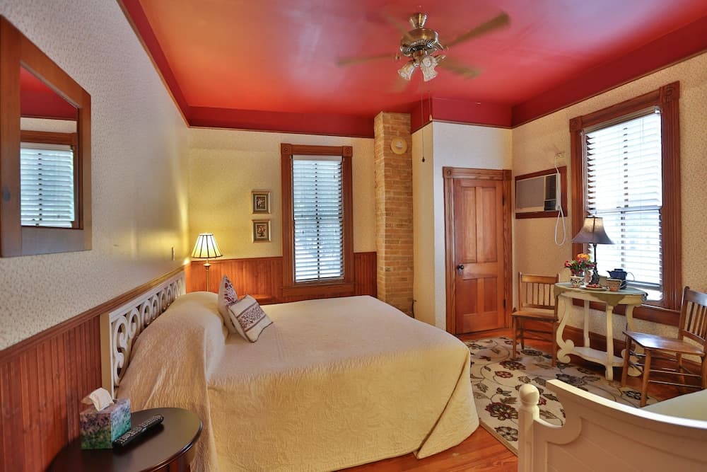 O'Casey's Bed & Breakfast