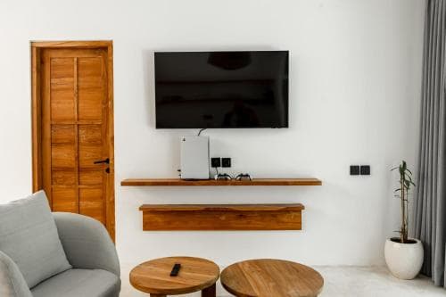 Hutan Villa by EVDEkimi - 2BR Nature lovers stay with Outdoor bath and Pool - Long stay extras