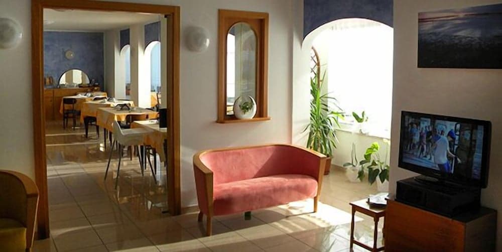 Hotel Eliani