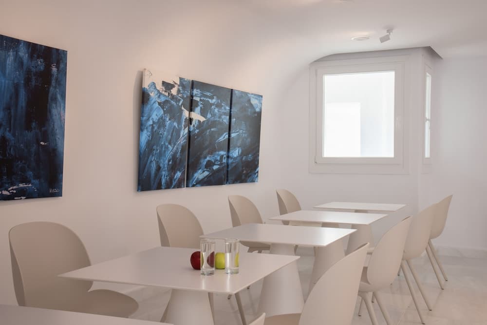 Petasos Chic Hotel