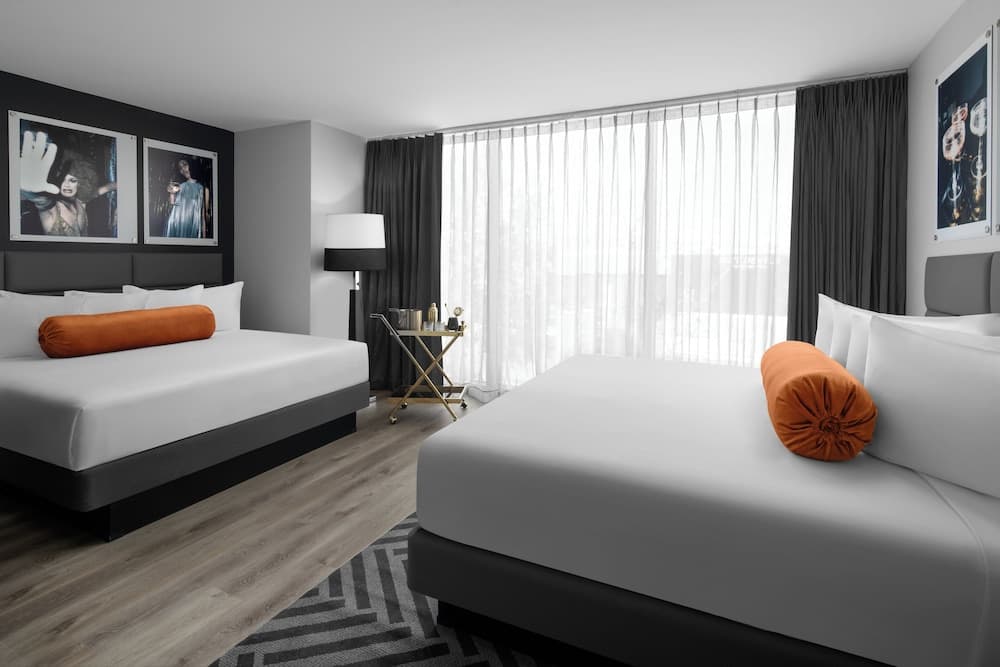 The ENGLiSH Hotel, Las Vegas, a Tribute Portfolio Hotel