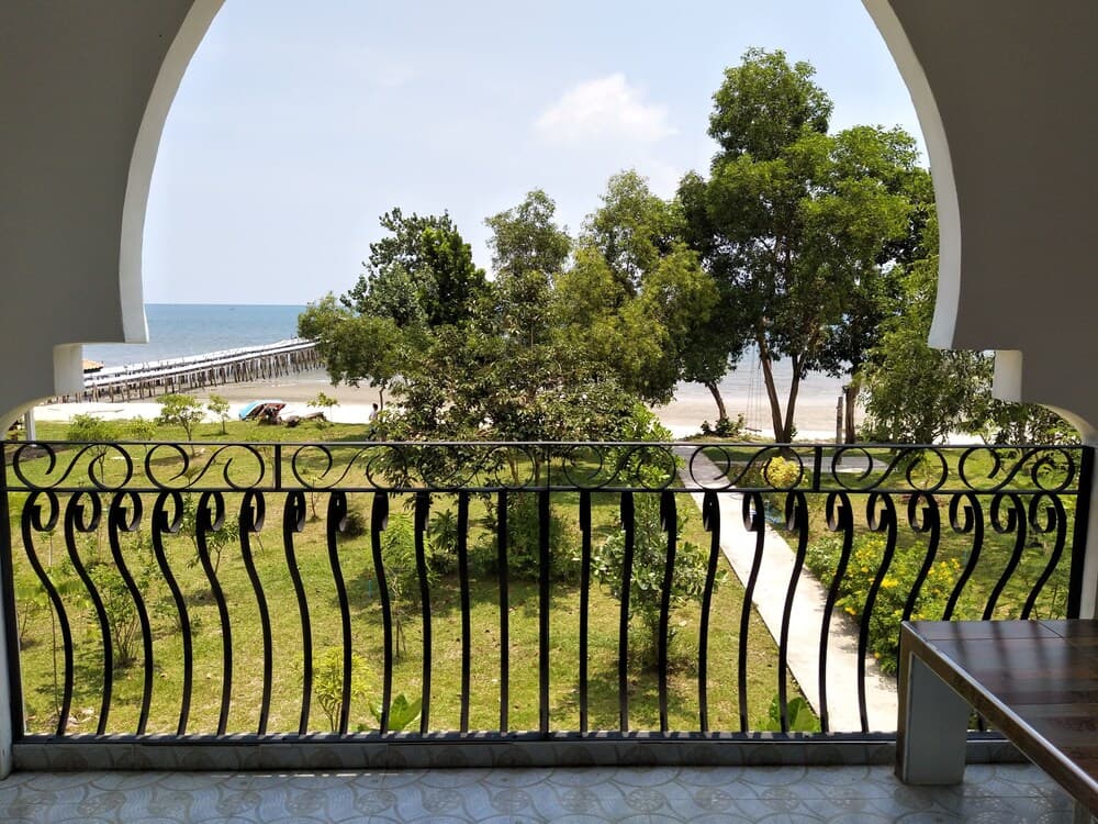 Time Beach Resort