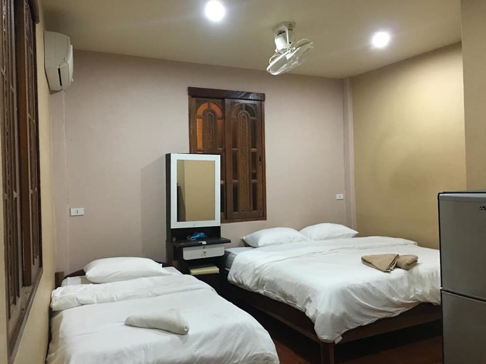 U&I Hostel