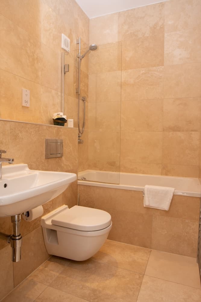Chirnside Hall Hotel