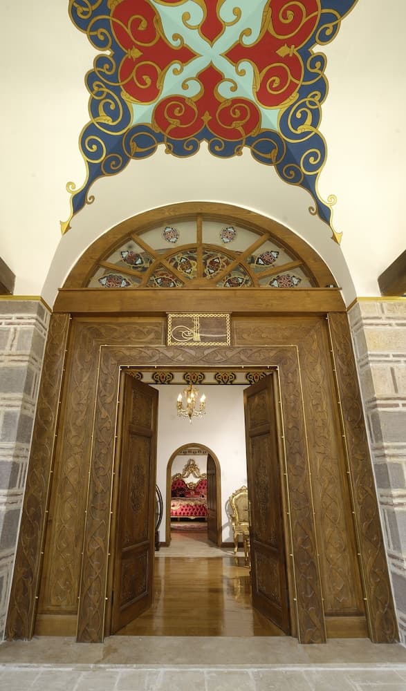 Cesme Kanuni Kervansaray