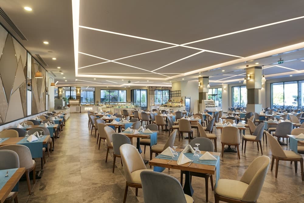 Movenpick Resort Antalya Tekirova