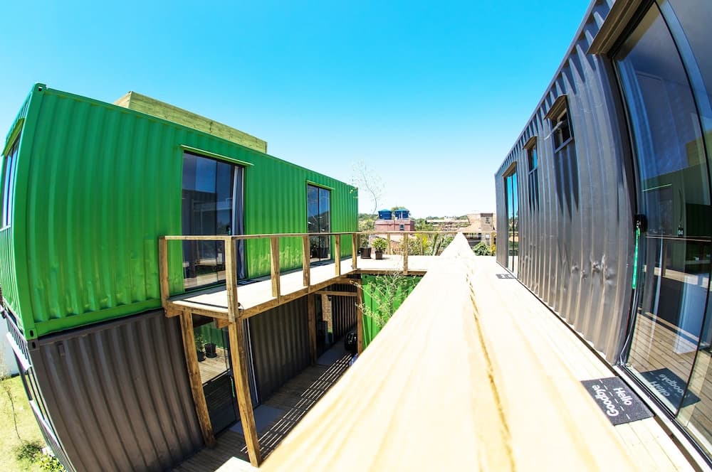 Innbox Hotel & Hostel