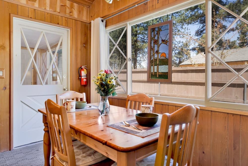 Oriole Cottage-621 by Big Bear Vacations