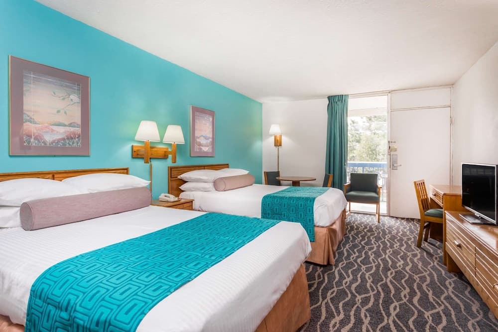 Howard Johnson Inn Commerce