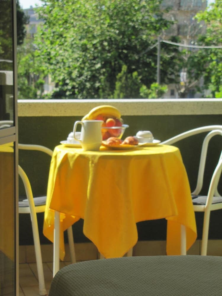 Hotel Etna