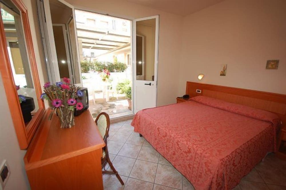 Hotel Bella Riviera