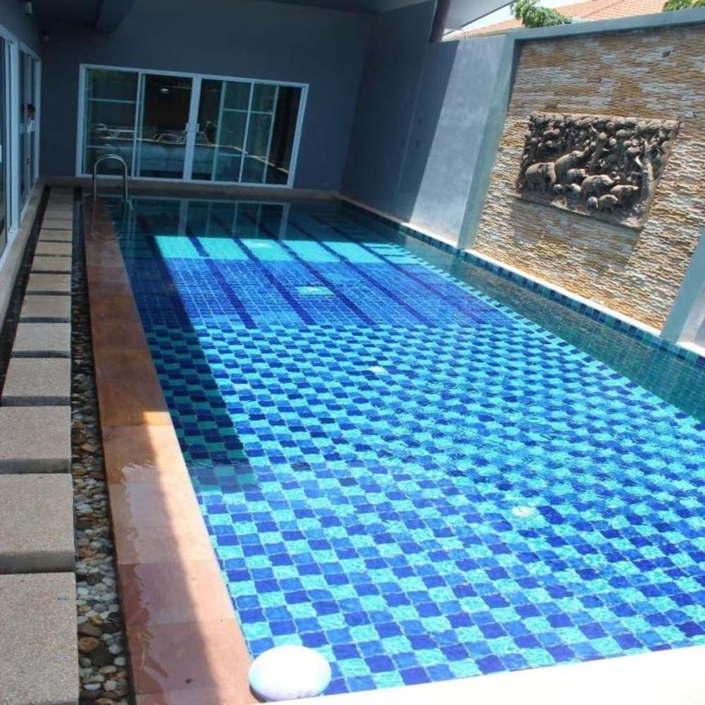 Sudee Villa