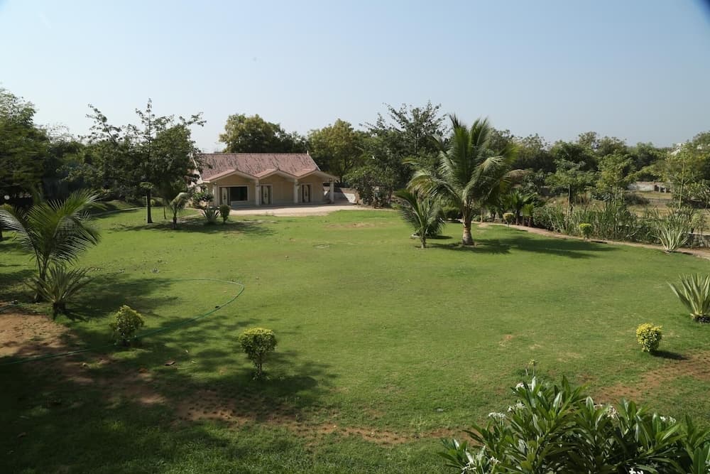 Malhaar Resort