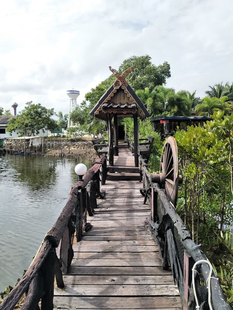 Baanmai Resort