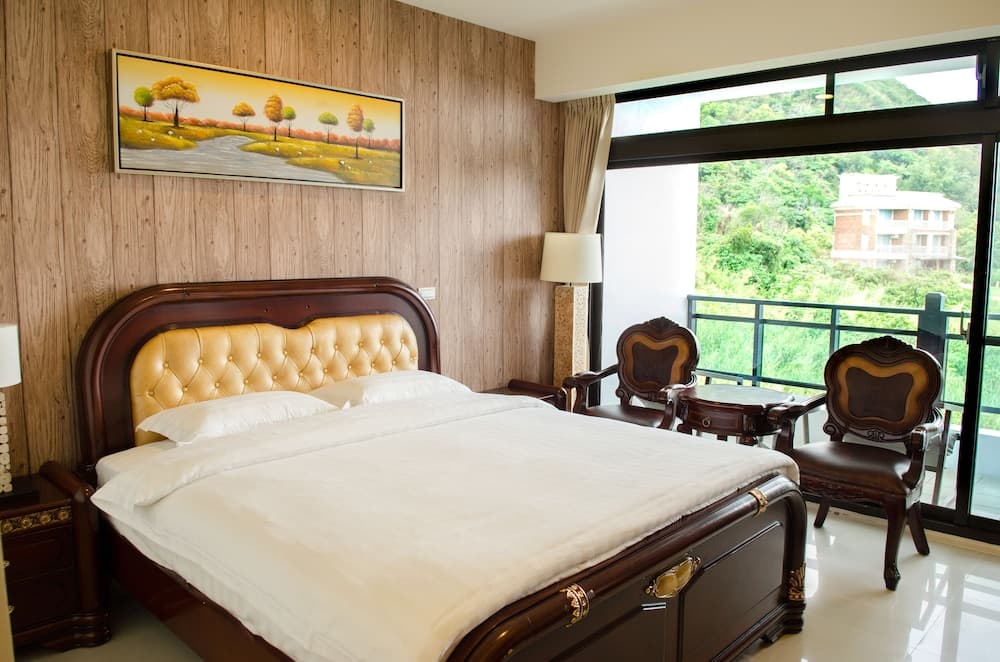 Hola sea view B&B