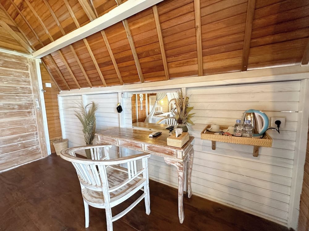 Sunset Hill Cottage