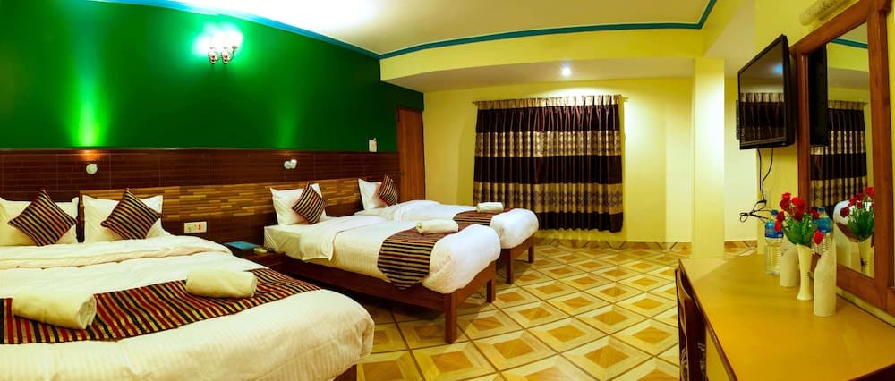 Hotel Adam