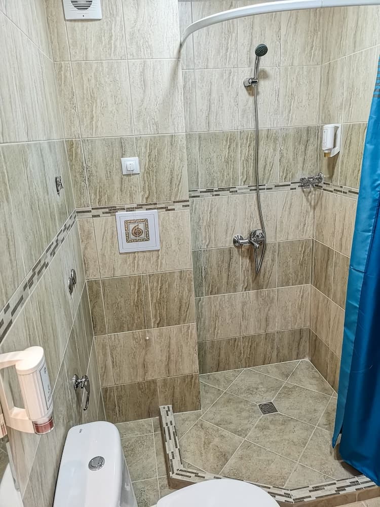 Empera Hotel