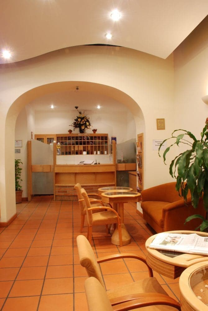 EA Hotel Tosca