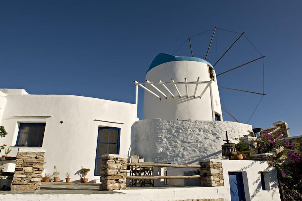Windmill Bella Vista