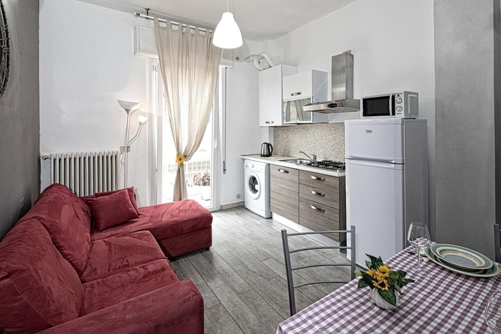 Residence 2 Studio and Suites
