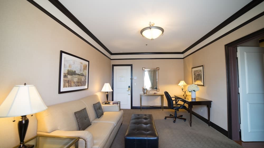The Lucerne Hotel