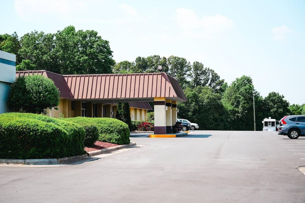 Rodeway Inn Monroe