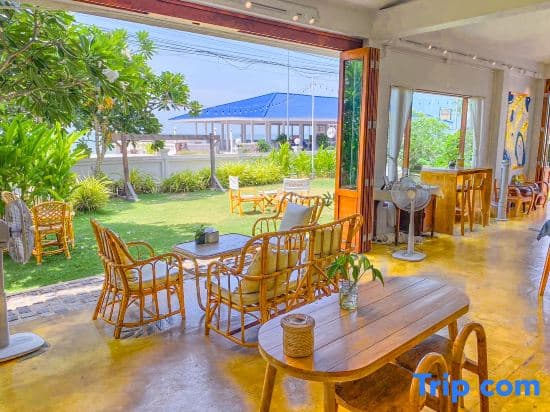 Bangsaphan Resort
