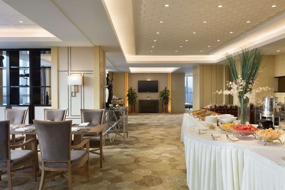 Ramada Jiaxing