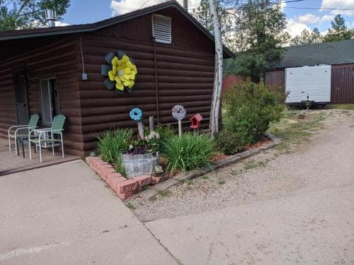 Double B Lodge