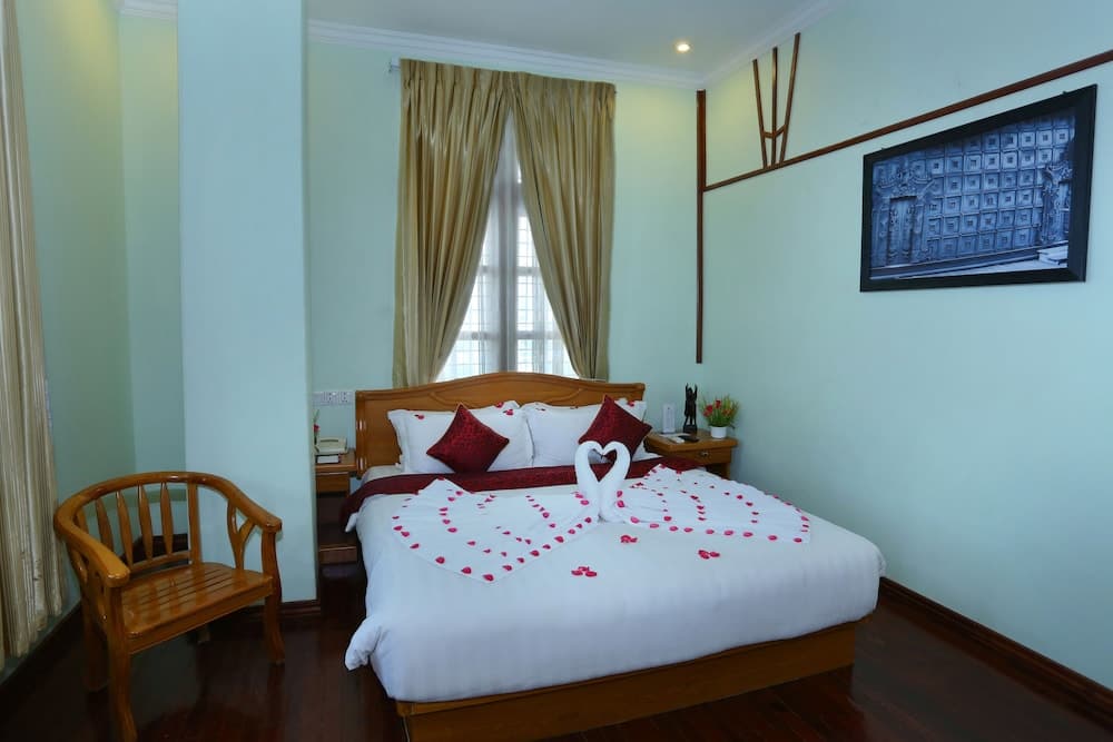 Hotel Dingar