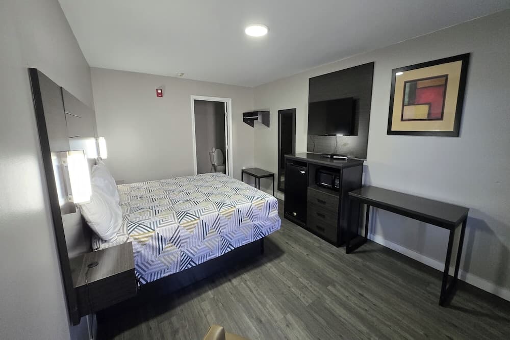 Deerfield Inn McComb I-55