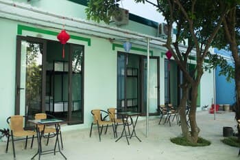 Rock & Roll Hostel